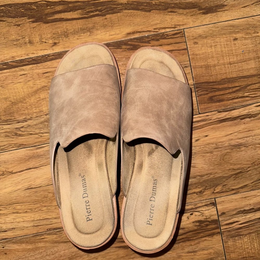 Pierre Dumas Clue-5